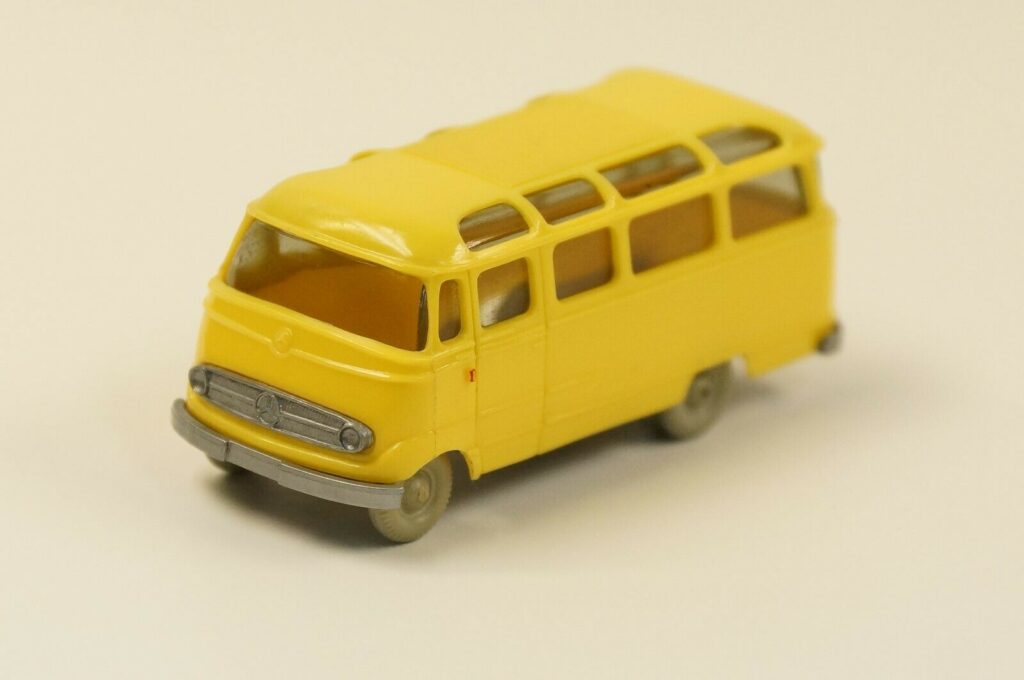 50-60er Jahre Wiking Mercedes L 319 Bus / Panoramabus ,gelb