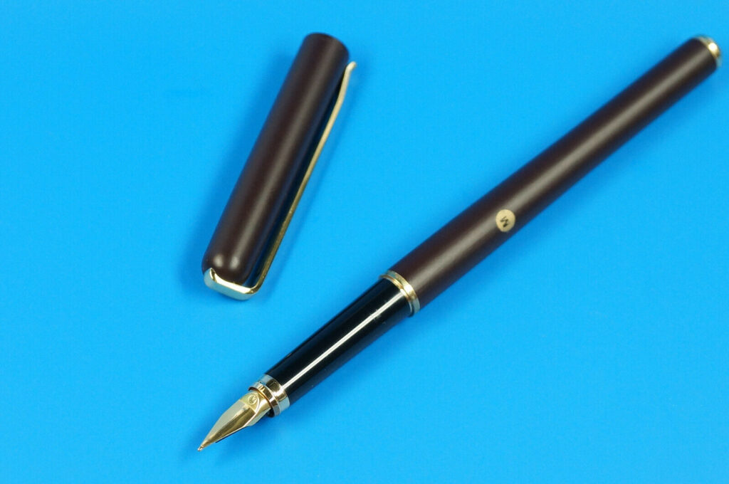 ELYSEE Füllfederhalter | Vintage Fountain Pen " M " | dunkelbraun