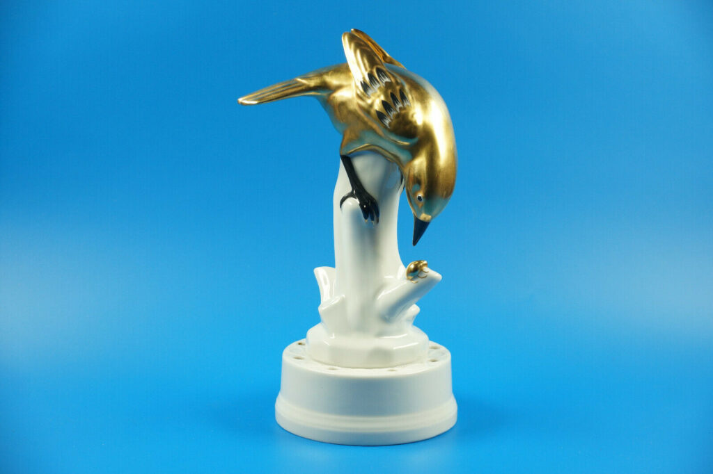 Älteste Volkstedter | Porzellan Vogel | Vogelfigur | Entwurf Artur Storch | weiß / gold