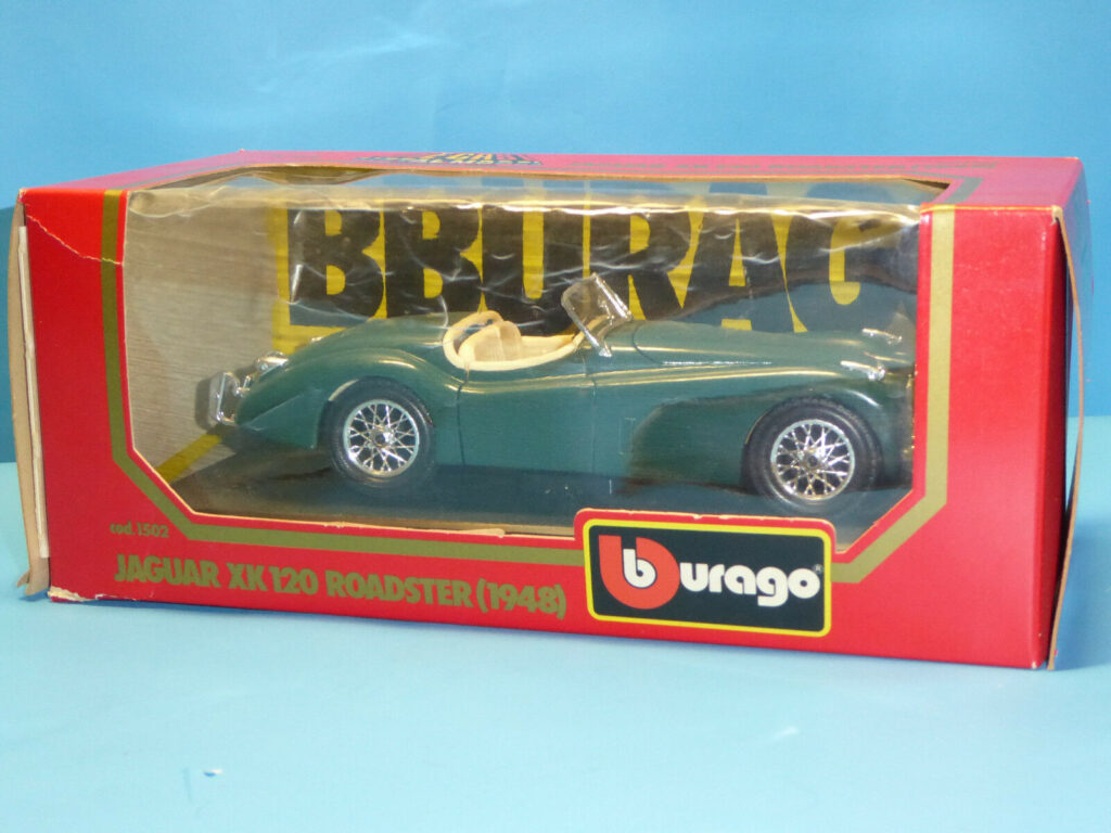 Bburago 1:24 Jaguar XK120 Roadster 1948 mit OVP