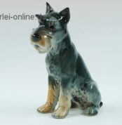 Goebel Porzellanfigur Hund Schnauzer / Riesenschnauzer sitzend, Nr. 30110 13