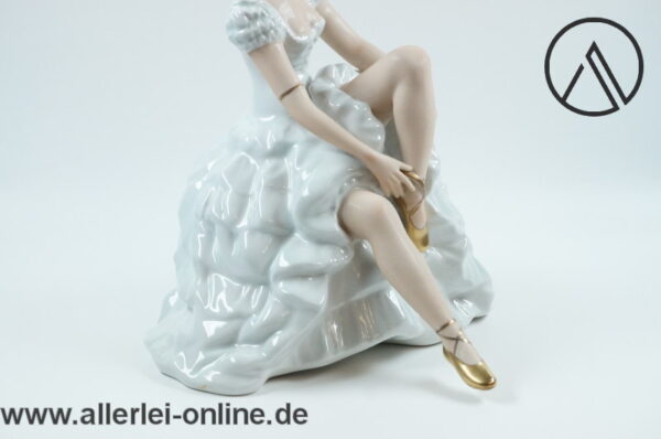 Wallendorf Porzellanfigur | sitzende Tänzerin | Ballerina | Thüringen Porzellan 1