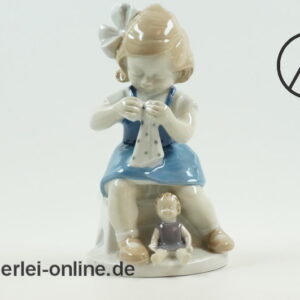 Gräfenthal GDR Porzellan | Mädchen mit Puppe | Thüringen Porzellanfigur