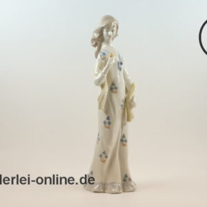 Wagner & Apel 1877 GDR Porzellan | Dame im Blütenkleid | Lippelsdorf Thüringen Porzellanfigur