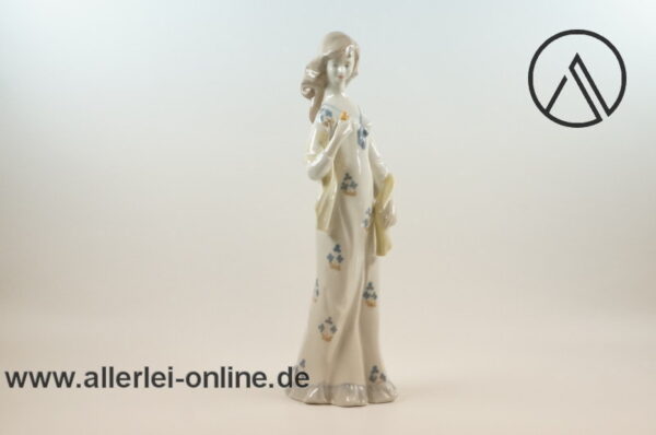 Wagner & Apel 1877 GDR Porzellan | Dame im Blütenkleid | Lippelsdorf Thüringen Porzellanfigur