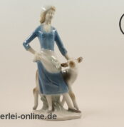 Wagner & Apel 1877 GDR Porzellan | Bäuerin mit Kalb | Lippelsdorf Thüringen Porzellanfigur