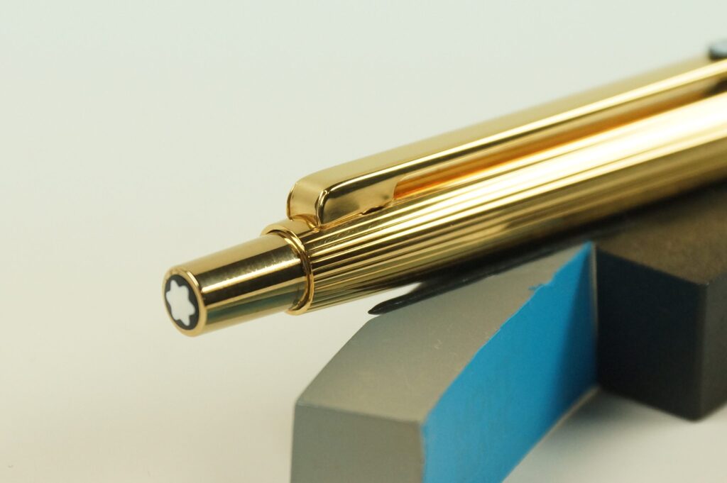 Montblanc Slim-Line 2947 Kugelschreiber / Pushbutton Ballpoint ,goldfarben Guilloche - Mint Condition