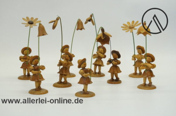 Alte Erzgebirge Figuren | 9 Stk. Blank Grünhainichen | Blumenkinder mit Glockenrock