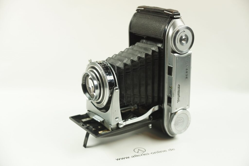 Voigtländer BESSA 2 | Synchro-Compur Klappkamera | Mittelformatkamera 6x9 mit Color Skopar 1:3.5/105