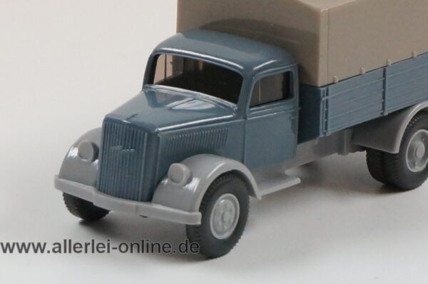 Wiking H0 Modell | Opel Blitz 3350 | Pritschenwagen mit Plane | 1:87 Pritsche