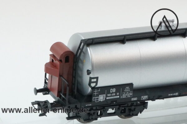 Märklin Spur H0 | 46515 "ESSO" Kesselwagen mit Bremserhaus | Güterwagen der DB OVP