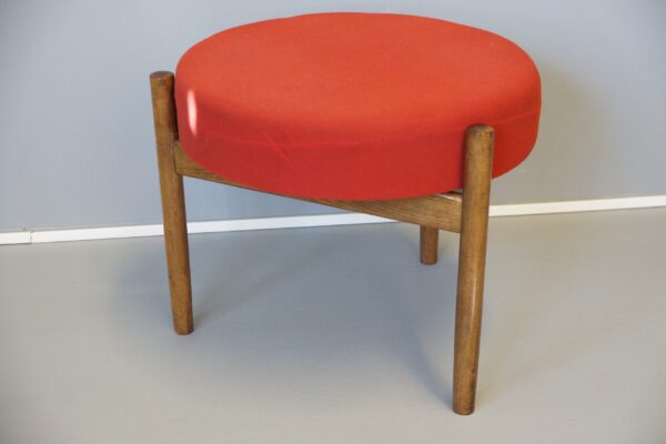 Runder Dreibein Hocker / Sitzhocker - Holz mit Polsterauflage, rot 60-70er Jahre