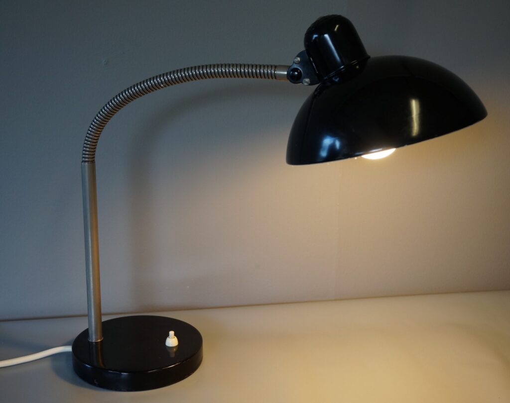 Christian Dell für Kaiser Idell | Büro Schwanenhals Lampe | Schreibtischlampe 6561