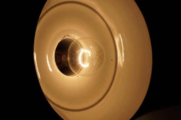 Alte Emaille Lampe / Industrielampe ,schwarz Art Deco - Bauhaus Design -1