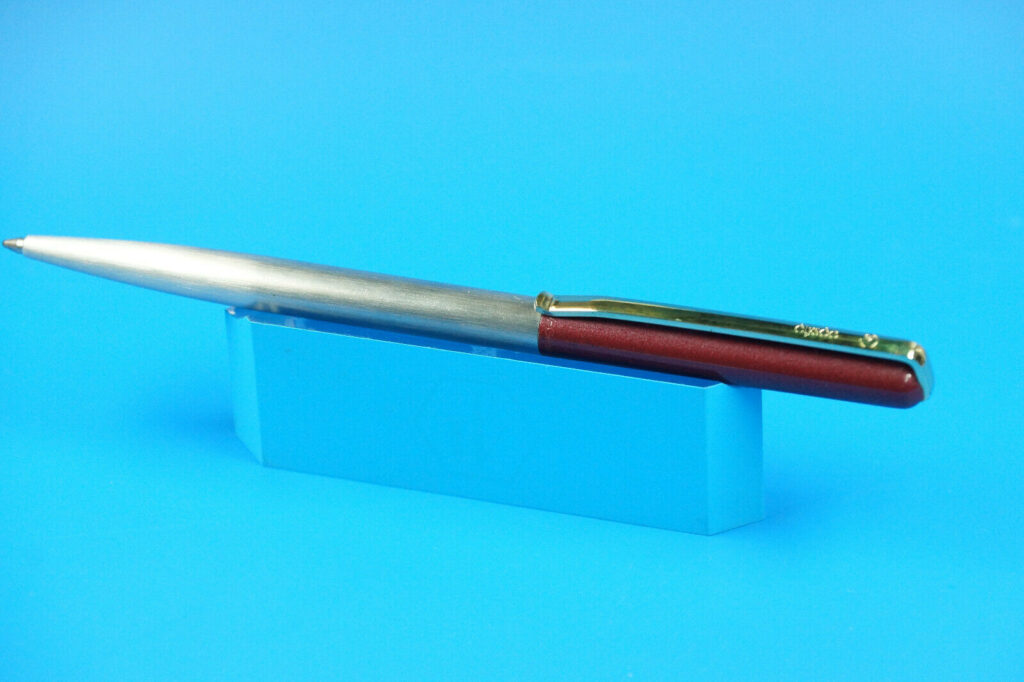 ELYSEE Kugelschreiber | Ballpoint Pen | bordeaux/silber | MINT/unbenutzt
