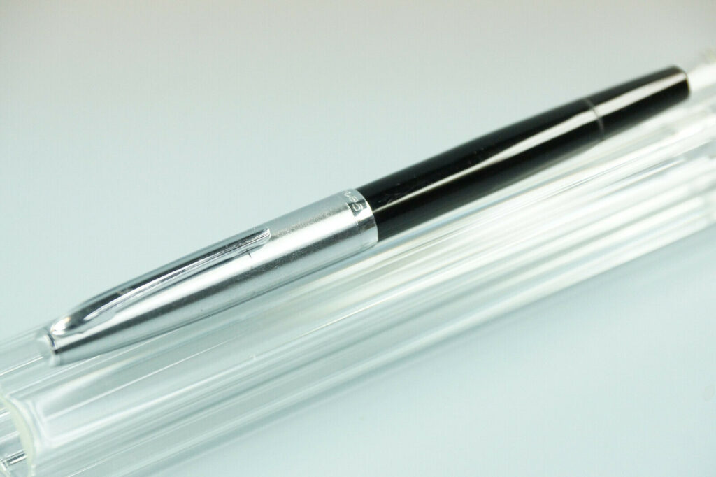 GEHA 708 CP Füller / Kolbenfüller ,schwarz/silber