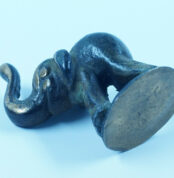 Gluttöter Messing | Bronze Glutkiller Figur – Elefant | Vintage Glutlöscher Bosse – Baller Ära