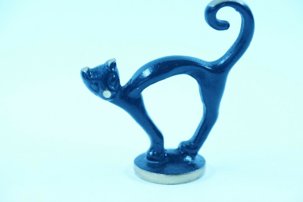 Alte Gluttöter Messing | Bronze Figur – Katze | Vintage Bosse – Baller Ära
