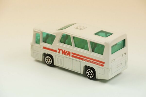 Majorette 262 Bus / Minibus - TWA - 1/87 - Made in France 1