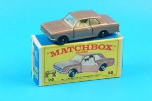 Matchbox 1:75 No. 25 Ford Cortina mit Original Box