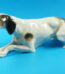 Metzler & Ortloff Porzellan Hund Tierfigur - Pointer Jagdhund ,liegend