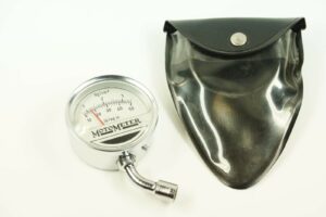 Original MotoMeter Luftdruckprüfer | Reifendruckprüfer mit Etui