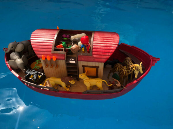 große Playmobil Arche Noah aus dem Set 3255 mit Tieren