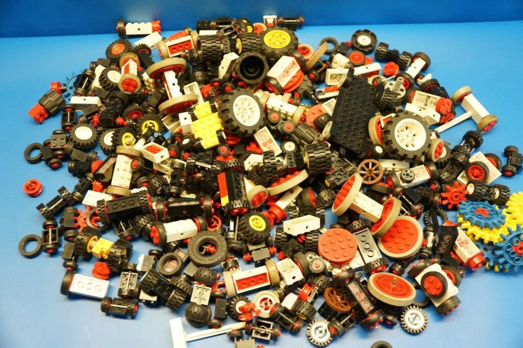 Vintage LEGO Reifen Achsen Konvolut 1,7 Kg gemischt