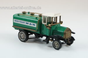 ZISS Modell | MAN erster Diesel Lastwagen 1923/24 | Tankwagen ,grün | Oldtimer LKW
