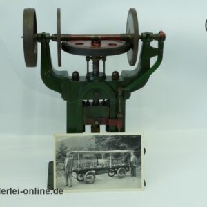 Spindelfriktionspresse | Maschinenmodell | Antriebsmodell Handarbeit um ca. 1930 / 4,6Kg