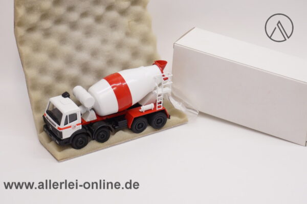 MB 4-Achs Betonmischer | " BeHaGe - TBR " | Transportbeton 1:50 Conrad Modell