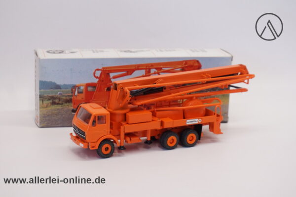 Conrad Modell 3082 | 1:50 Mercedes Benz | IBH WIBAU Gründau-Rothenbergen Betonpumpe