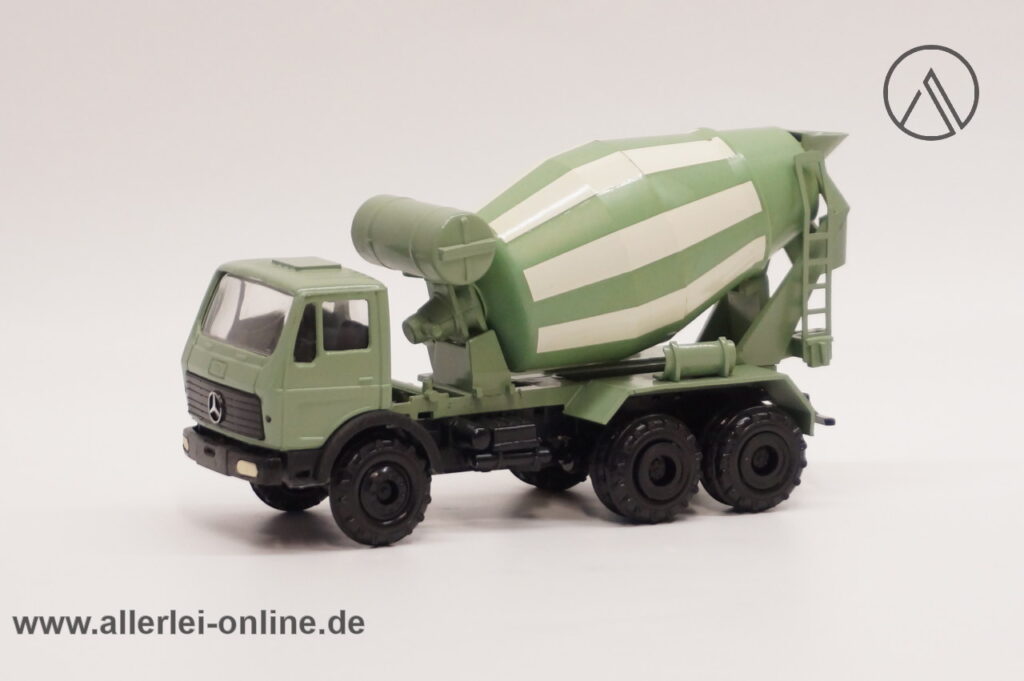 Conrad Modell 1/50 | Mercedes Benz 2222 B 6x4 | 3-Achs LKW Betonmischer | Fahrmischer