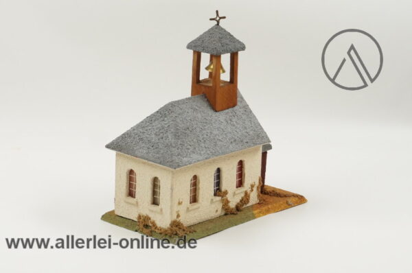 VAU-PE Modell 1063 | Kirche - Bergkapelle | Spur TT - H0 | Holz-Pappe Fertigmodell