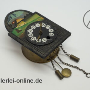 Puppenstube Miniatur | Wanduhr | Schwarzwalduhr mit Schlüssel