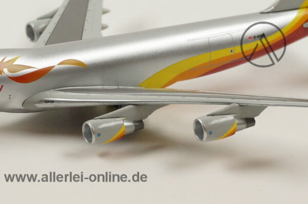 Dragon Wings | Boeing 747-400 | Agility Logistik 1:400 Modell 55703