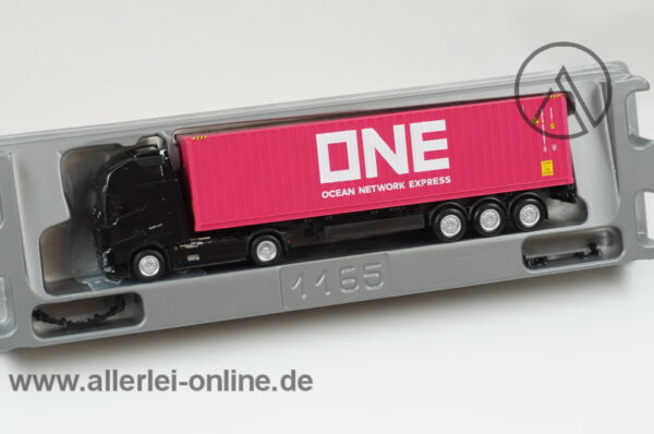 Herpa Exclusiv Serie | VOLVO GL XL Container-Sattelzug | ONE - Ocean Network Express