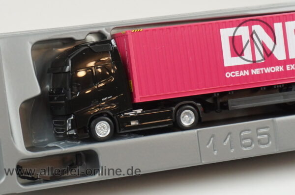 Herpa Exclusiv Serie | 1:87 VOLVO GL XL Container-Sattelzug | ONE - Ocean Network Express