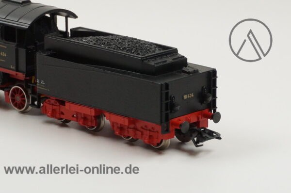 Märklin H0 3318 | BR 18/4 Schlepptenderlokomotive | Modelleisenbahn