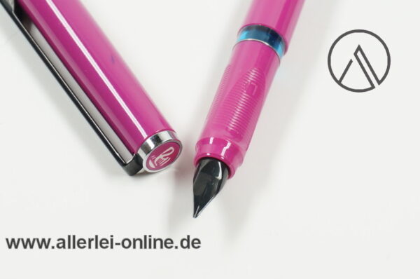 Pelikan P451 Pelikano Schulfüller "L" Linkshänder Lila - Pink