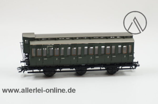 Märklin H0 | 4201 Abteilwagen 058 130 Hmb | 3-Achsiger 2. Klasse Personenwagen mit OVP