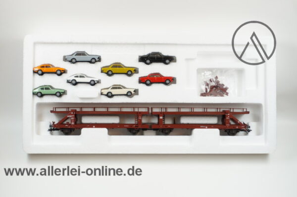 Märklin H0 | 47124 Autotransportwagen beladen mit Ford Capri u. Granada | Doppeleinheit Laaeks 553 der DB mit OVP