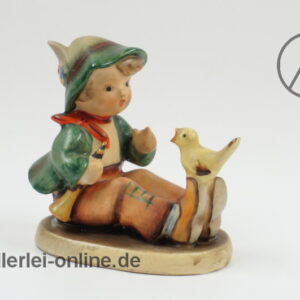 Goebel Junge mit Vogel Figur stimmt net| Porzellanfigur Nr. 63 vorne