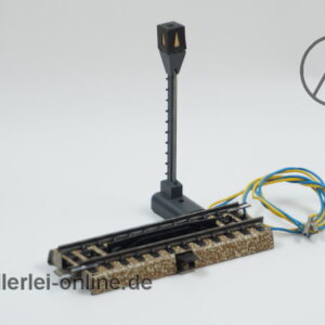 Märklin H0 | Märklin 5112 M-Gleis | Elektrisches Entkupplungs-Gleis mit 5113 Lichtmast