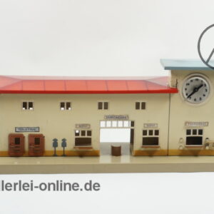 Kibri Spur H0 | Bahnhof mit Uhrwerk Uhr | 50er Jahre Blech Gebäude / Blechspielzeug