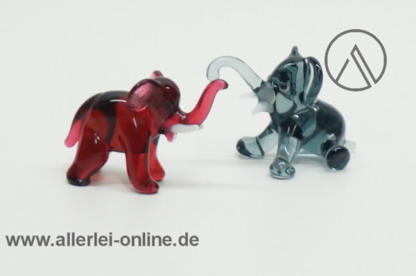 Buntes Glastier | Elefanten - Trio, Bunt | Vintage Miniatur Glasfigur | Glaskunst Skulptur zwei