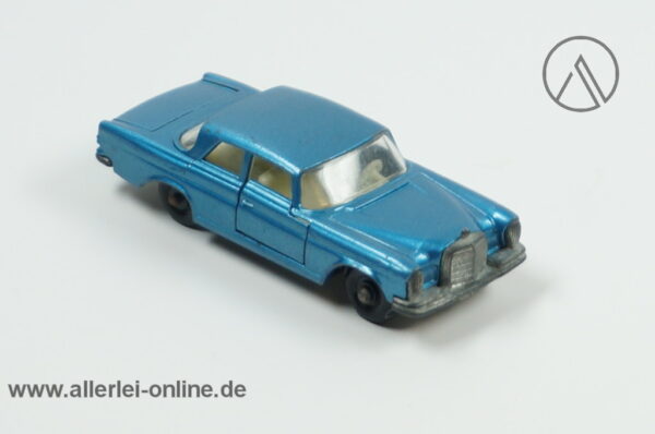 Matchbox 1-75 - No. 46 | Mercedes 300 SE