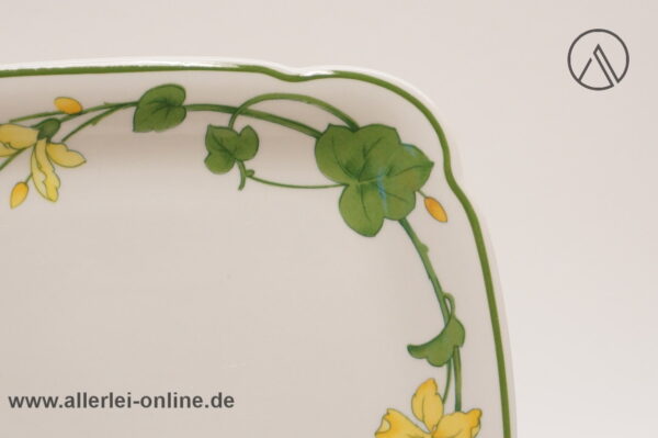 Geranium Malva | Villeroy & Boch | Butterplatte / Zucker & Milchkännchen Tablett nah Dekor
