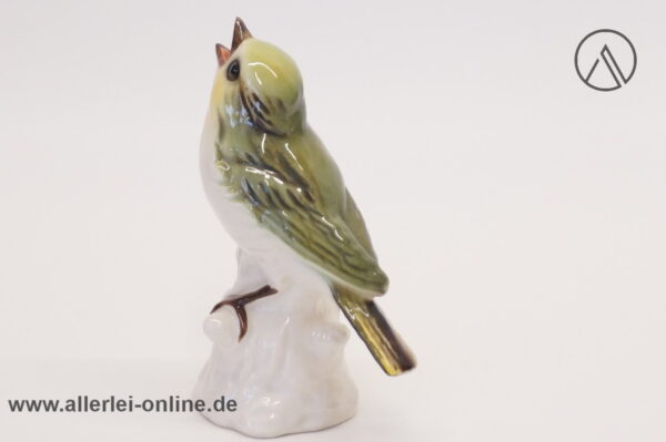 Goebel Göbel Vogel Figur | Waldlaubsänger 38028 nah