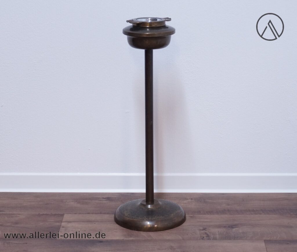 Messing Standaschenbecher mit Klappmechanismus | Aschenbecher mit Ornamenten | Vintage 50-60s Ashtray-Smoking Stand